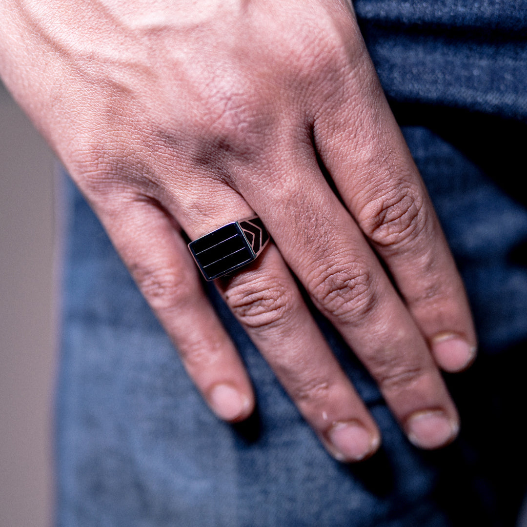 Monochrome Stride Ring