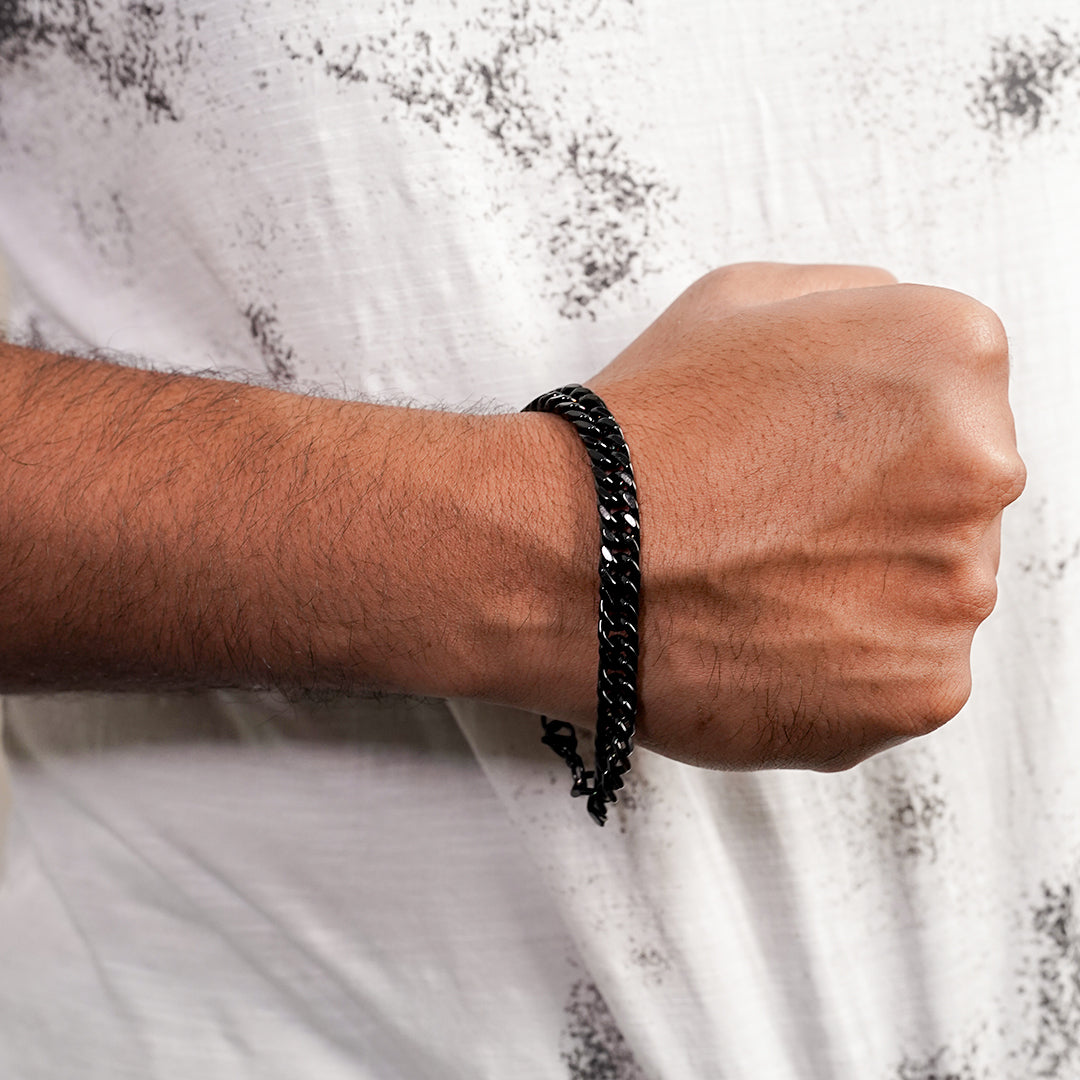 curb chain bracelet