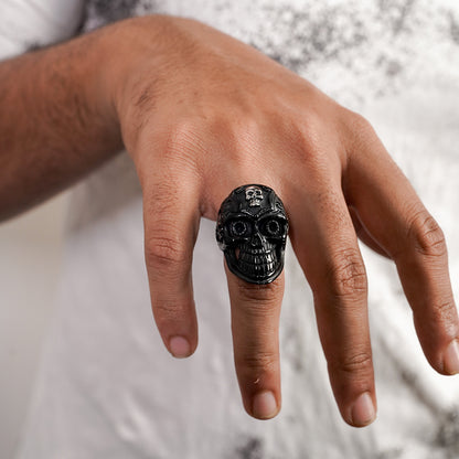 Gothic skull ring
