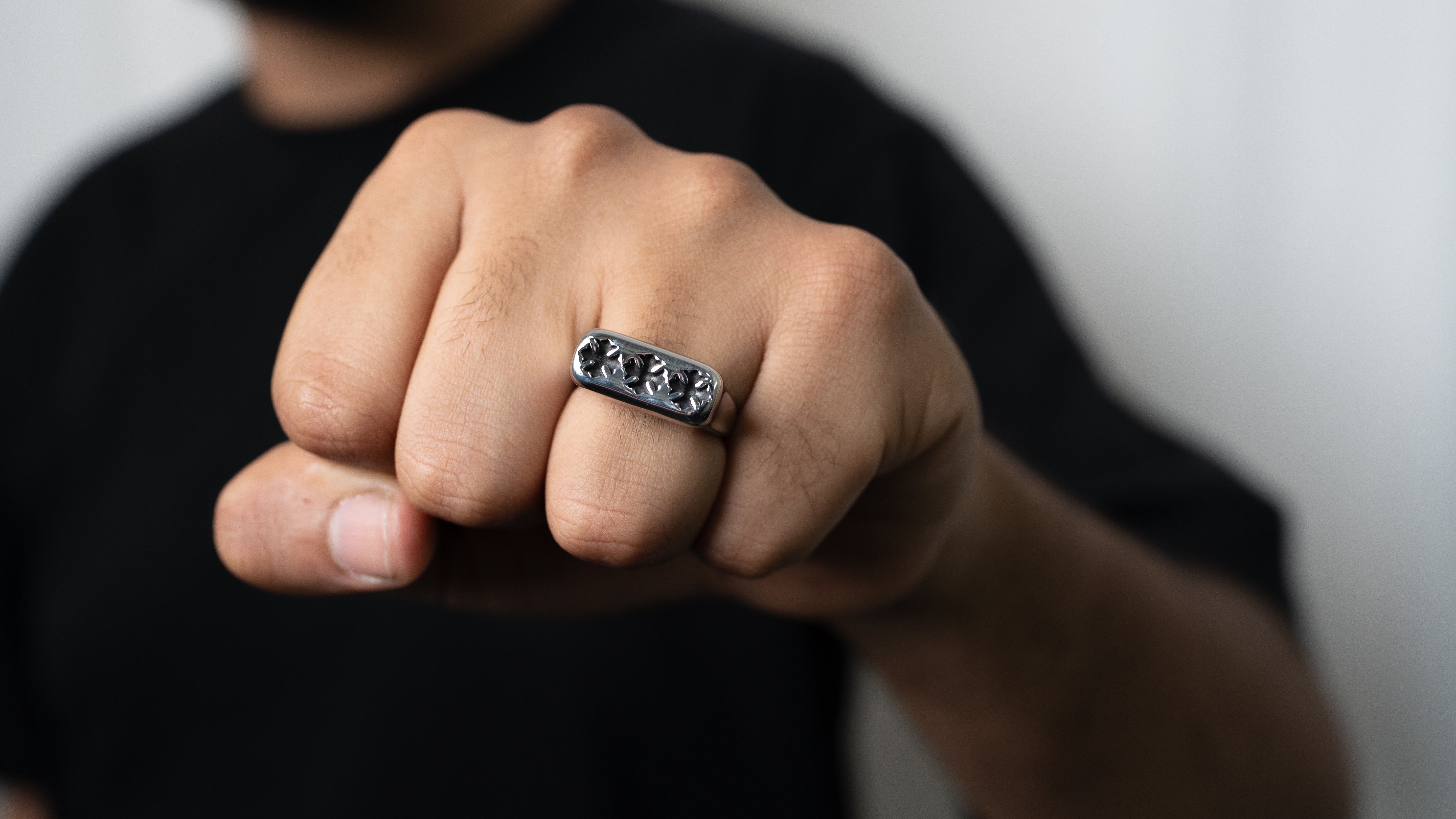 ribbed ring